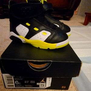 Jordan size 6c